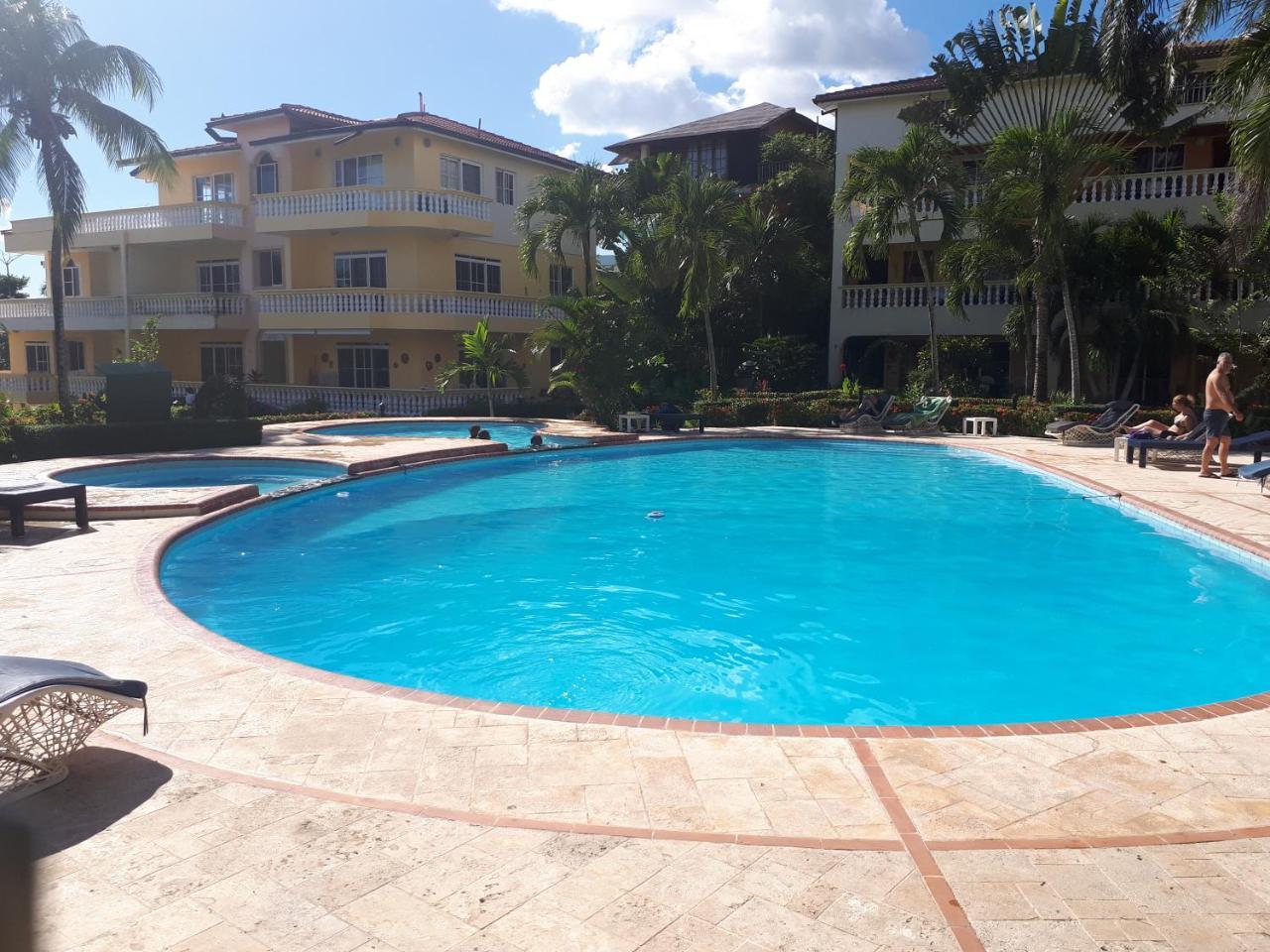 Residencial Las Palmeras De Willy Hotel Boca Chica Buitenkant foto